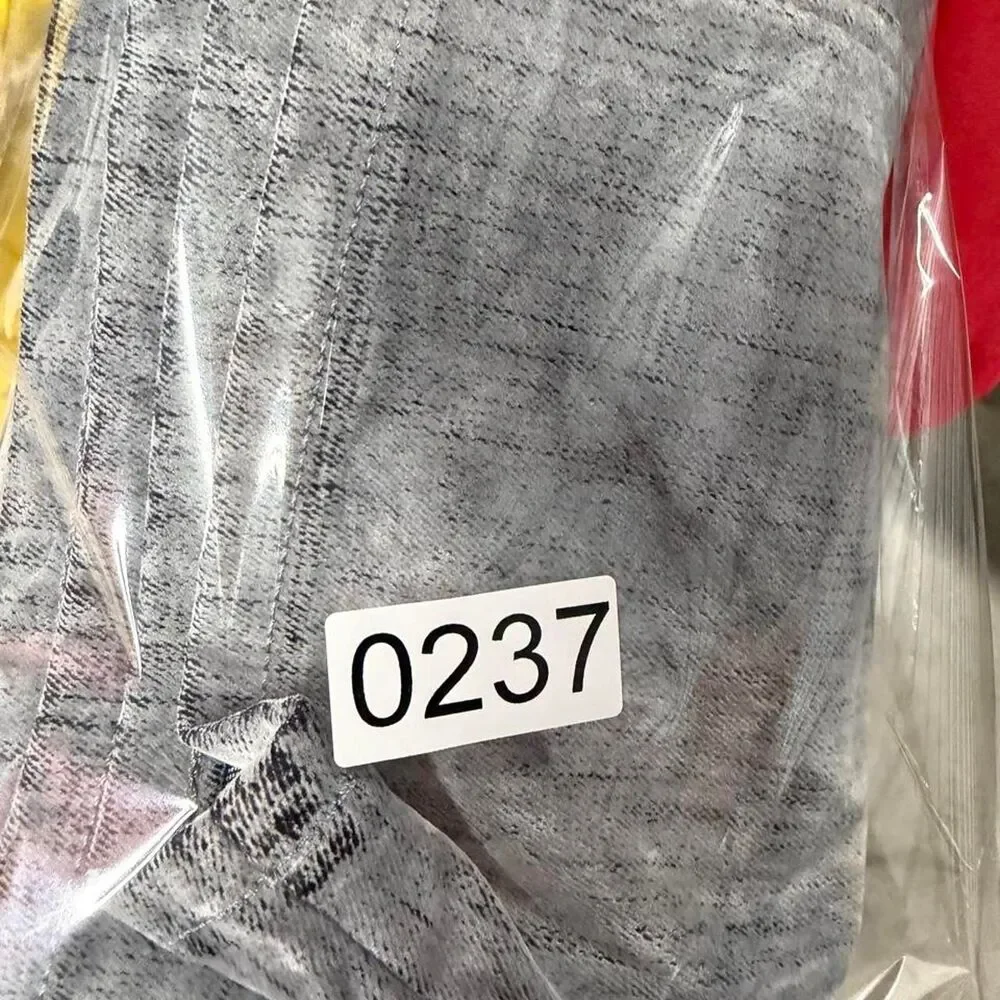 Ana Women's Grey Jeans
